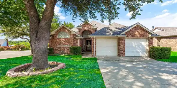 7356 Chambers Lane