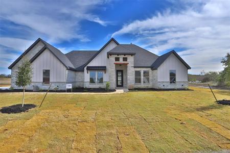 1313 Green Ridge