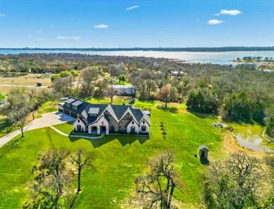 3911 Cedarcrest Court