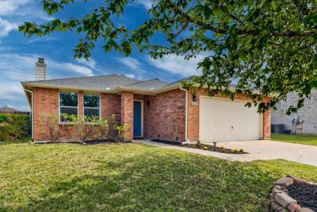 2620 Oak Crest Drive