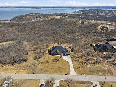 208 Shady Oaks Drive