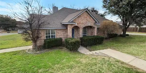 8804 Lake Country Drive