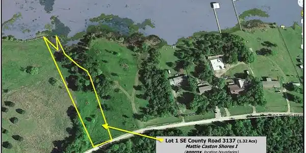 Lot 1 SE County Road 3137 Lot 1