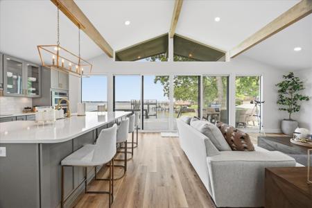 524 Sampan Drive