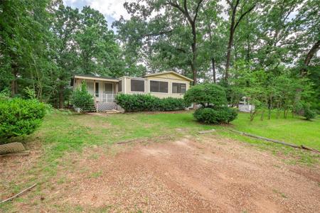 201 W Elm Drive