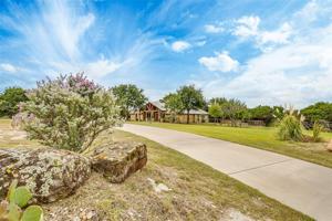 327 S Ridgeoak Court