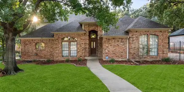 424 Windjammer Lane