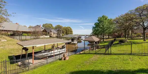 517 Clew Court