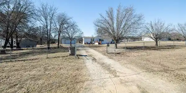 269 County Road 4869