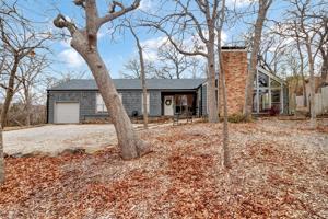 3 Tanglewood Drive