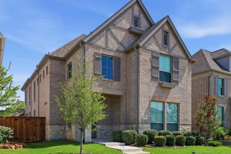 8521 Western