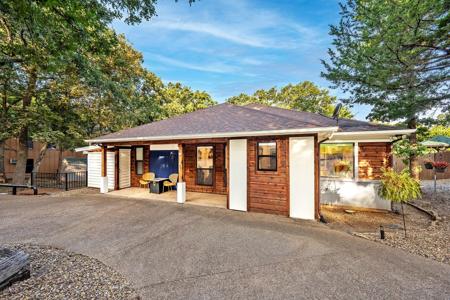 153 Bridlepath Drive