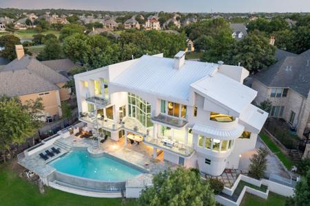 817 N Shore Drive