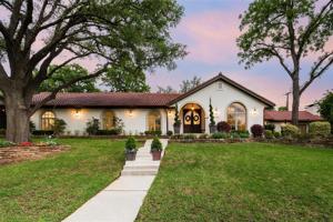 6820 Meadow Lake Circle