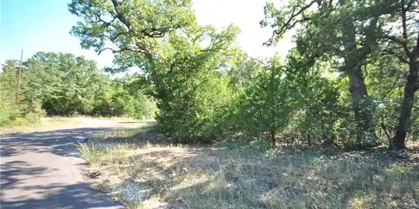 Lot 76 Lakeshore Drive