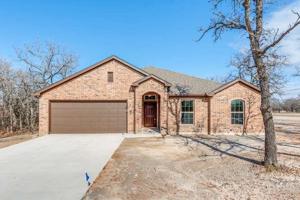 201 Shady Oaks Drive