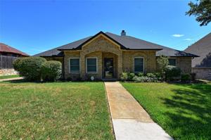 7506 Lake Park Court