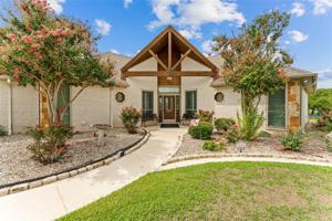 1016 Bentwater Parkway