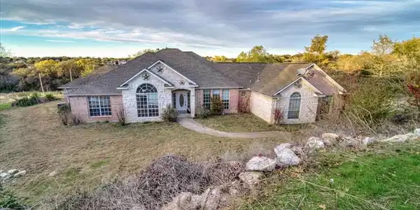 8532 Pace Court