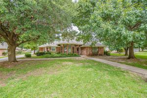 602 Aqua Vista Drive