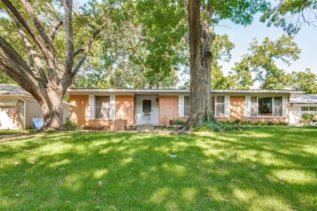 7335 Fenton Drive