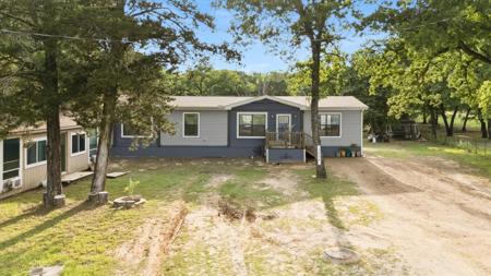 1334 E Woods Drive
