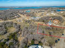 636 Oak Tree Cove