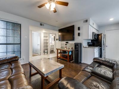 5801 Lake Hubbard Parkway
