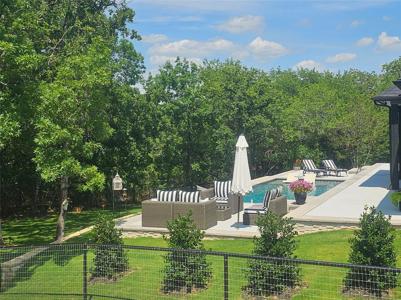 3912 Legend Trail