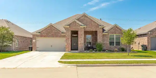 1436 Lakeview Drive