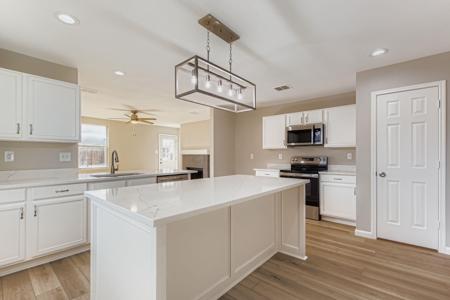 1728 Canyon Oaks Drive