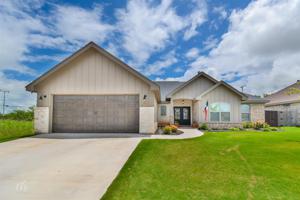 6925 Mcleod Drive