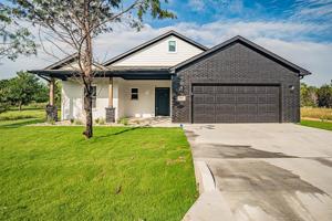 5517 Belaire Circle