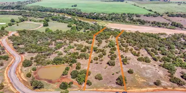 76 River Bend