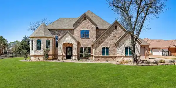11813 Native Drive