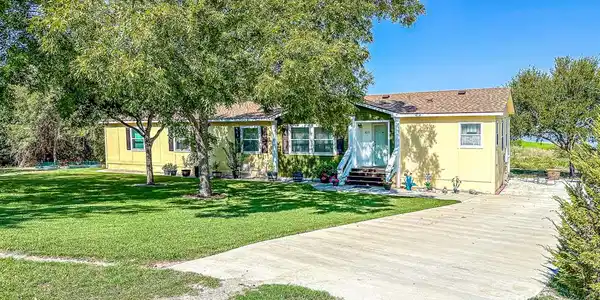 411 SE County Road 3048c
