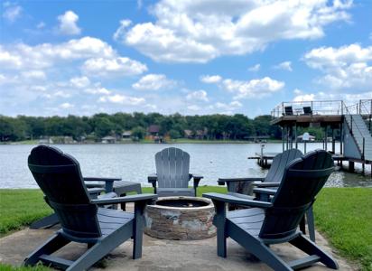256 Pinoak Drive