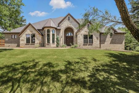 660 Melody Lane