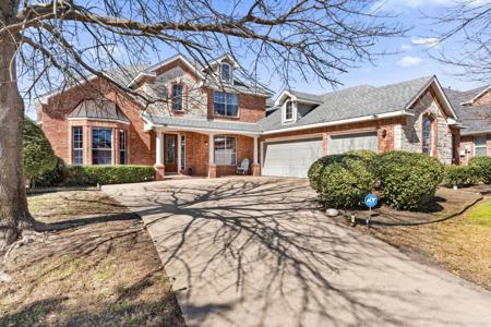 10005 Fairway Vista Drive