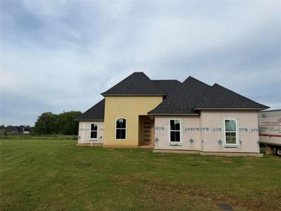 916 Chisolm Trail