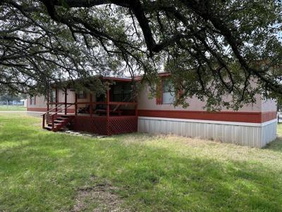 4310 Apache Drive