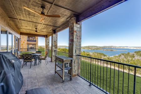 801 Eagle Point
