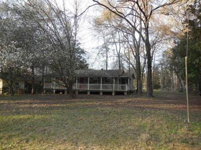 1104 Foreman Road