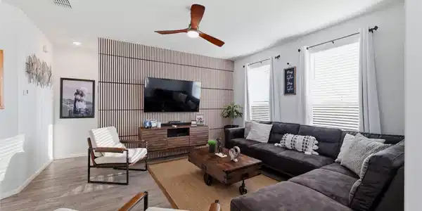 8913 Timber Gulch Circle