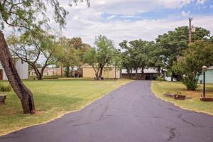 724 County Road 220