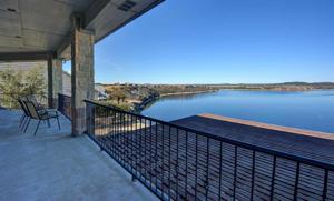 215 Bay Hill Drive