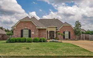 411 Half Moon Lane