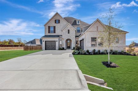 2218 Village Trail