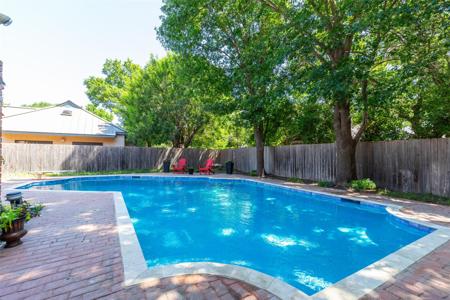 29 Cherry Hills E