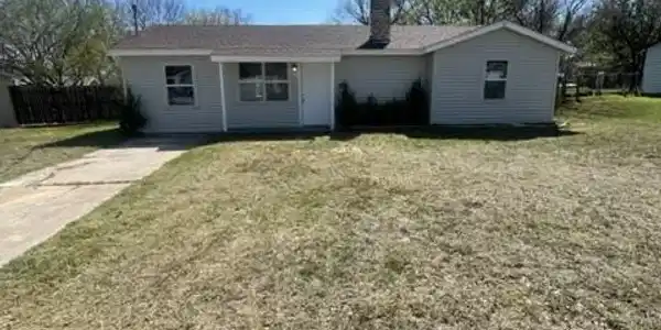 369 Shoreline Drive